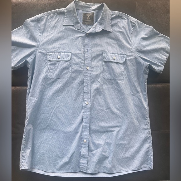 Maker and Company Short Sleeve Button Down - Picture 1 of 4